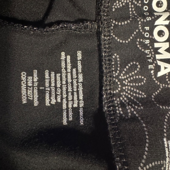 Sonoma Goods for Life MidSize Leggings Black Floral Print - Picture 3 of 4